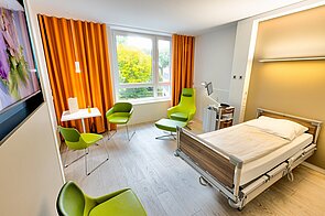 Renoviertes Ein-Bett-Zimmer im Krankenhaus Maria-Hilf in Bergheim